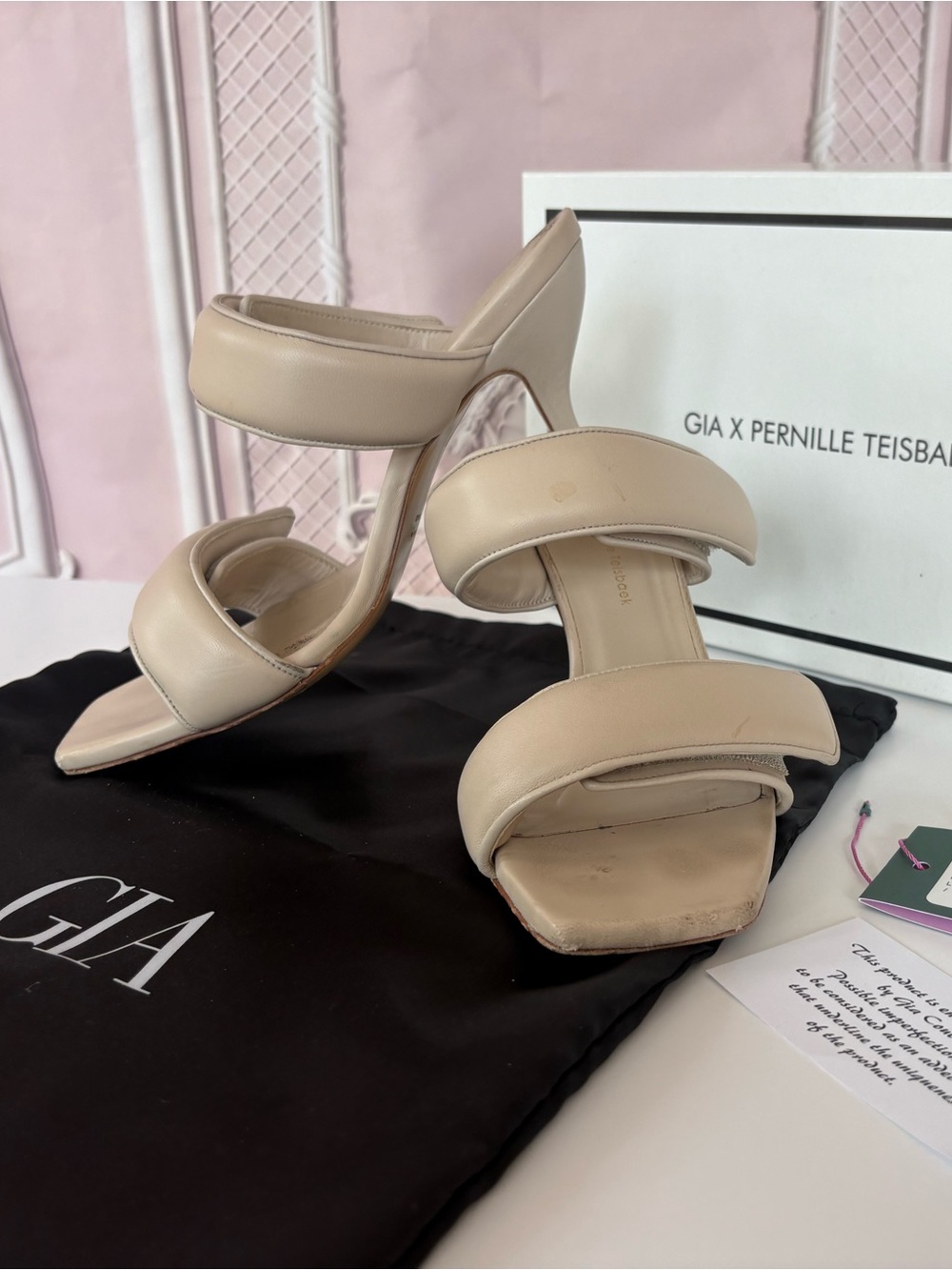 Women's Beige Leather Sandals
